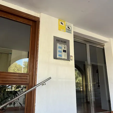 Malibu Apartament, Apartment *